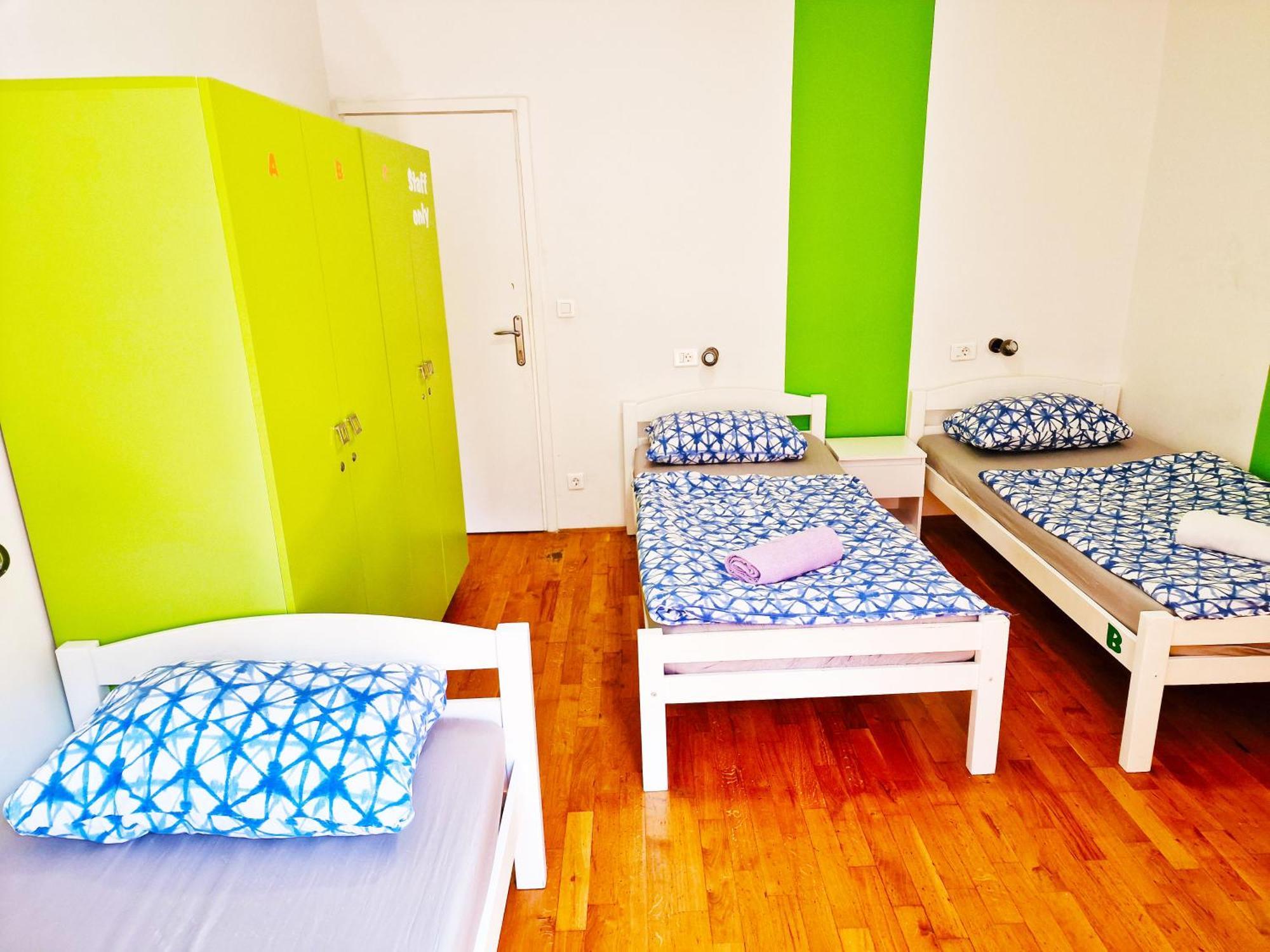 Croparadise Hostel Split Extérieur photo