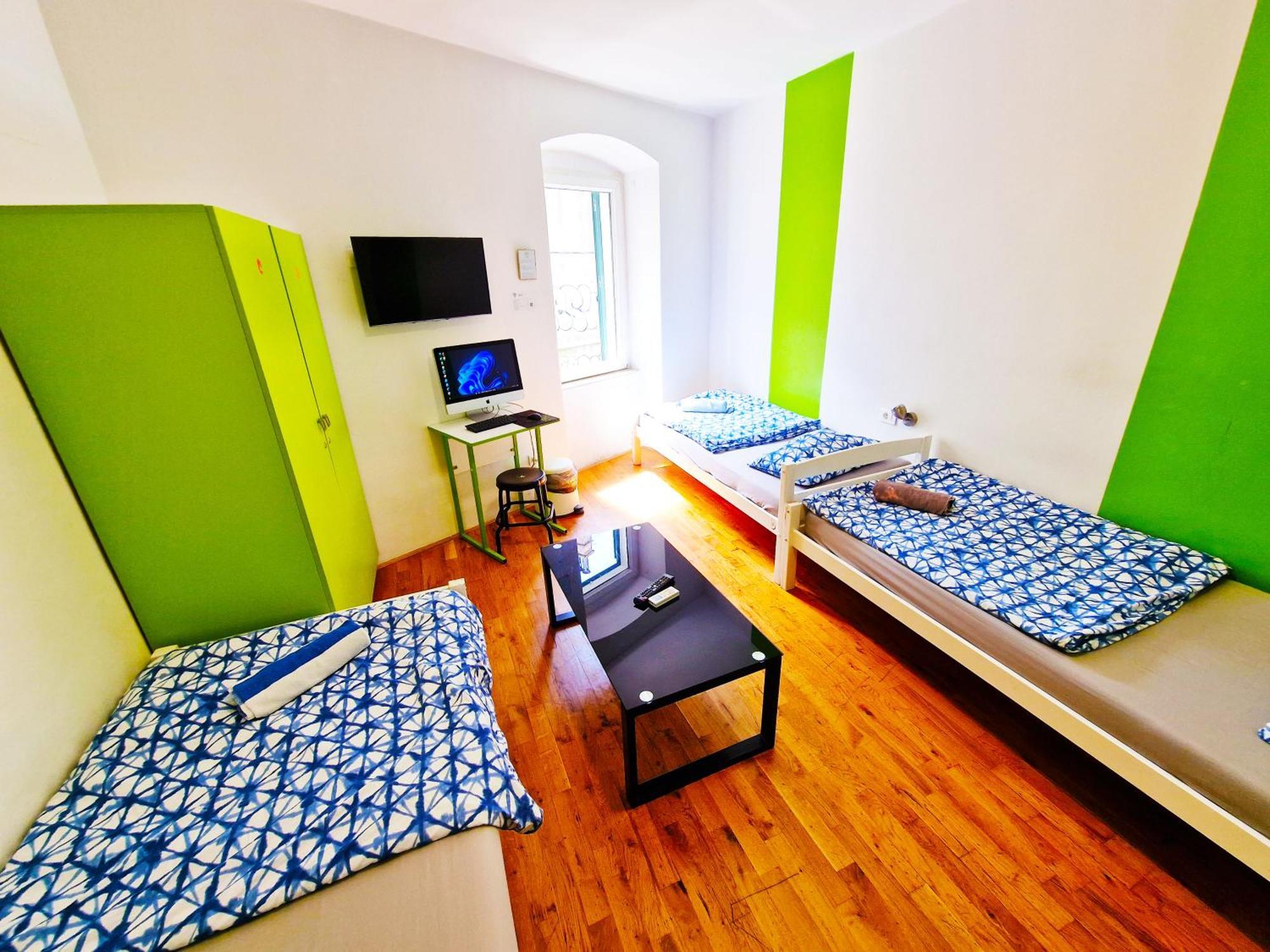 Croparadise Hostel Split Extérieur photo