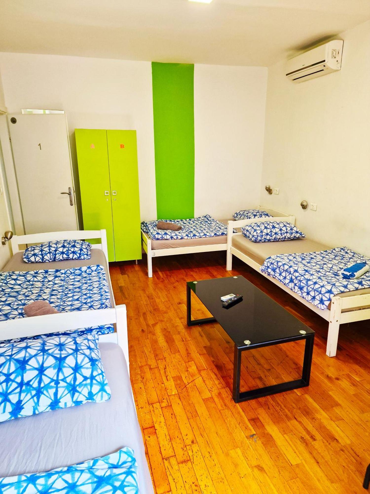 Croparadise Hostel Split Extérieur photo